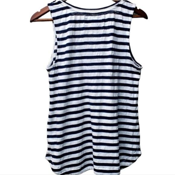 ANTHROPOLOGIE Navy and White Striped Pattern Polka Dot Pocket Tank Top in Size M - Picture 2 of 6